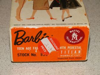 Barbie: VINTAGE Blonde 1961 BUBBLECUT BARBIE Doll w/BOX 8