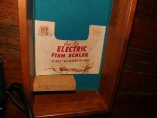 Vintage Bear Paw Electric Fish Scaler Model EF - S w/ wooden case 5