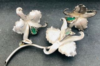 Stunning Art Deco Silver Green Crystal Orchid Brooch & Earrings Semi Papure