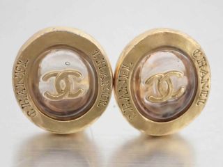 Auth Chanel Cc Logo Vintage Clip - On Earrings Goldtone Glass Stone/metal - E38023