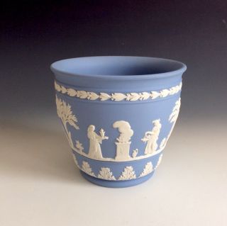 Vintage Wedgwood Blue Jasperware Jardiniere Cache Pot