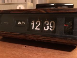 Vintage Copal Model 229 Flip Clock With Alarm & Day Of Week,  Faux Woodgrain.