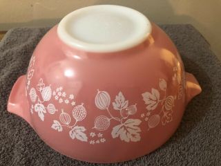 Vintage 4 pc PYREX PINK GOOSEBERRY CINDERELLA Mixing / Nesting Bowl Set 4