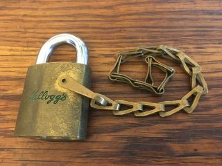 Vintage Kelloggs Company Best Padlock & Chain (no Core Or Key) Collectible Usa