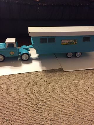 Vintage 1960’s Nylint 6601 Mobile Home And Furniture (6600) On Truck 2