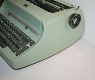 IBM Selectric Model 72 Electric Typewriter Green Compact 1960 ' s Vintage 4