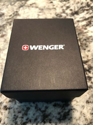 Men’s Wenger Swiss Army Urban Vintage Gold Tone Swiss Watch Mesh Band NWT 4