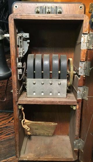 Antique/Vintage 1900 ' s Stromberg Carlson Tel.  Mfg.  Co.  Oak Wall Telephone 7