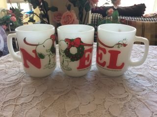 Vintage Set Of 3 Snoopy " Noel " Milk Glass Cup/mugs.  Fire King.  Anchor Hocking