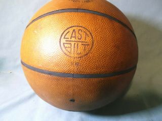 VINTAGE WILSON NBA OFFICIAL BASKETBALL - - LAWRENCE O ' BRIEN - CAST BILT made in USA 4