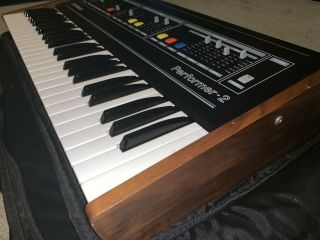 Crumar Performer 2 Vintage Synthesizer With Book Bag & Cord 3