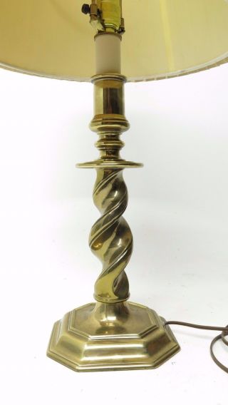 Stiffel Brass Twist Barley Octagonal Base Table Lamp w/ Shade Vintage 3