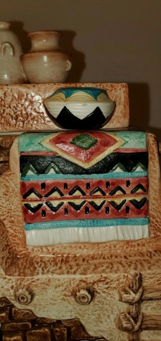 RARE VINTAGE ENESCO 1996 KAREN HAHN SOUTHWEST INDIAN ADOBE COOKIE JAR 6