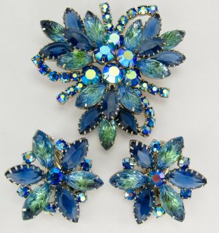 Vtg D&e Juliana Molded Glass Leaf Blue Rhinestone Brooch & Clip On Earring Set