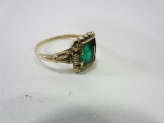 Antique 10K Gold Victorian Ring with Green Stone - 2