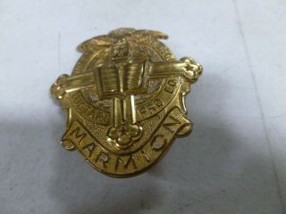 Marminon Military Pin Back Badge 3/19