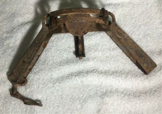 Antique Newhouse 2 Steel Trap - Good,  No Chain.