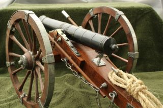 Black Powder Cannon,  Civil War Cannon.  Signal Cannon 12