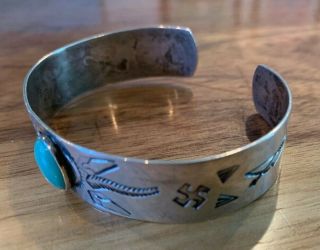 Vintage Sterling Silver Tribal Old Pawn Logs Turquoise Cuff Bracelet 20 grams 6
