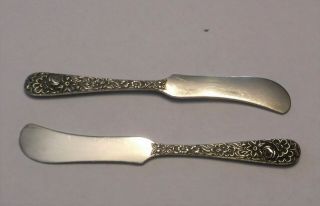 KIRK &SONS REPOUSSE 2 BUTTER KNIFES STERLING SILVER 2