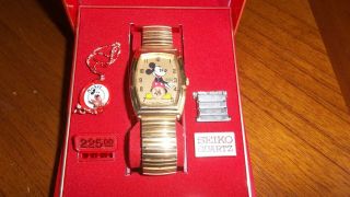 1987 Vintage Seiko Mickey Mouse Watch 60th Anniversary