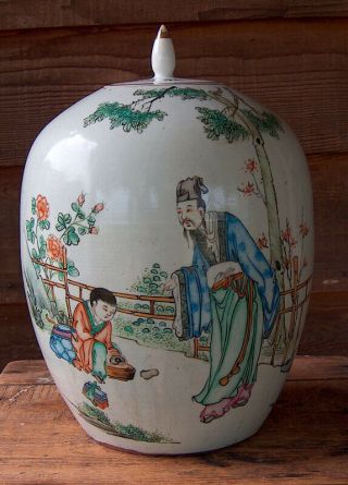 Estate Find Vintage Antique Chinese Ginger Jar Famille Porcelain Pottery Pot