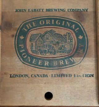 Vintage John Labatt LTD Classic Canadian Beer Lager Wooden Case Box Advertising 7
