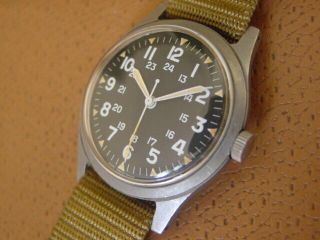 Vintage Benrus Military Issue Wrist Watch.  Gg W 113.  Vietnam Era