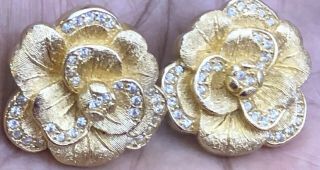 Vtg Signed Christian Dior Gold Tone Rhinestone Pansy Flower Pierced Earrings