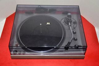 VINTAGE TECHNICS SL - 1650 DIRECT DRIVE TURNTABLE RECORD CHANGER W SHURE M95ED EXC 2