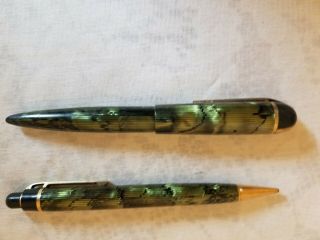 Vintage Green Moire Eversharp Skyline Fountain Pen & Pencil Set