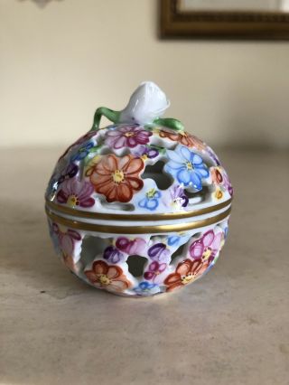 Vintage Herend Hungary Openwork Ball Box Potpourri Floral Rose Finial