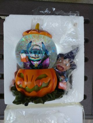 Disney Lilo and Stitch Halloween Snow Globe LIMITED 350 RARE 4