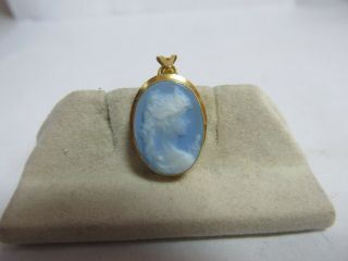 18k Solid Gold Stone Cameo Pendant With A Woman