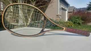 Two Vintage Tennis Racquets For Stembr0