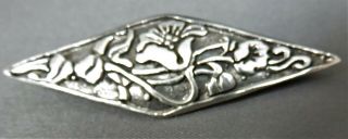 Vintage,  Solid Silver,  Art Nouveau Style Brooch / Pin.   Ref Xabd