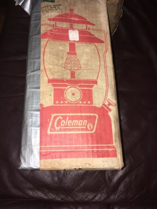 VINTAGE Coleman 200a Lantern August 1968 OLD STOCK w/box 8