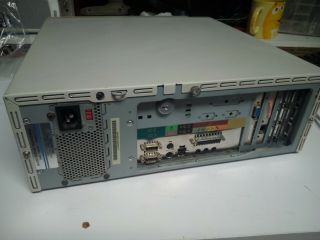 Vintage IBM Personal Computer 300PL Pentium 3,  600/133 MHz,  192 MB,  HD 10g,  84U 2