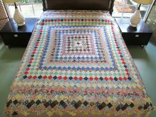 Outstanding Vintage Feed Sack Hand Pieced Trip Around The World Quilt Top; Full