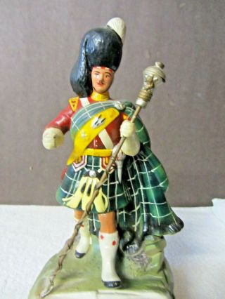 Vintage Dewar ' s Scotch Whiskey Advertising Bar Figurine 7