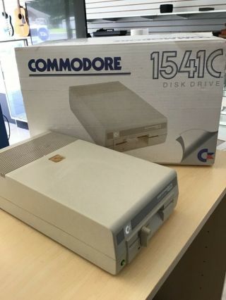 Vintage Commodore 1541c Disc Drive