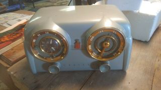 Vintage Crosley Clock Radio