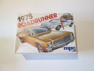 Rare Vintage 1975 Mpc Plastic Model Kit,  Plymouth Roadrunner 1 - 7525