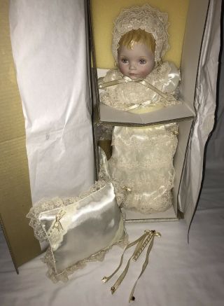 Franklin Heirloom House of Faberge Christening Doll 1989 4