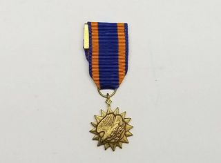 Us Army Air Medal - Eagle Lightning Bold 3/4  Medal - Pin Back