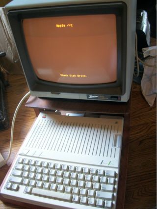 Vintage Apple Iic 2c Model A2s4000 Computer,  Monitor,  Stand,  Chords