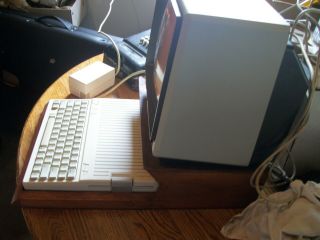 Vintage Apple IIc 2c Model A2S4000 Computer,  Monitor,  Stand,  Chords 8