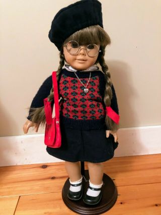 American Girl Molly (pleasant Company) W/ Many Outfits,  Accessories,  & Books