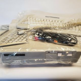 Tandy 1000 SX Personal Computer 5.  25 PC Vintage Brand 2