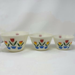 Vintage Fire King Tulip Nesting Mixing Bowls 3 Piece Set Oven Ware White Red